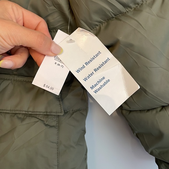 Old Navy girls winter coat (6-7) - Picture 3 of 3